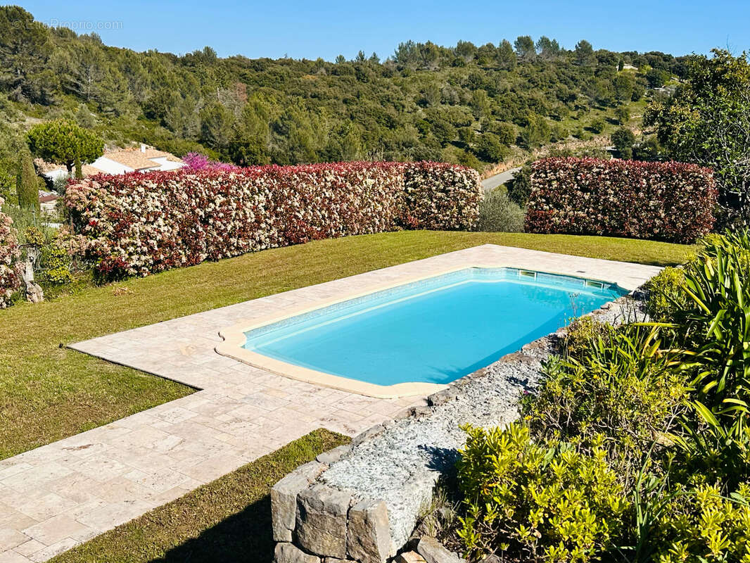 Maison à PEYMEINADE