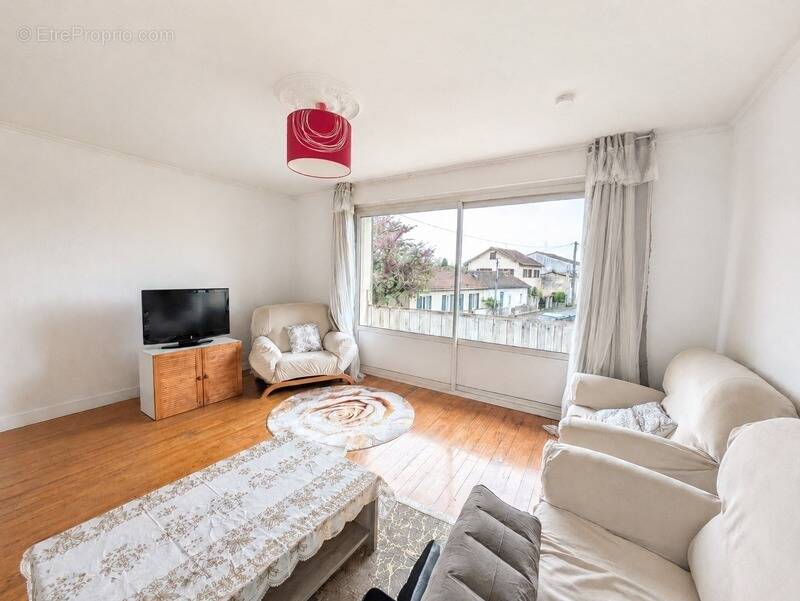 Appartement à BEGLES