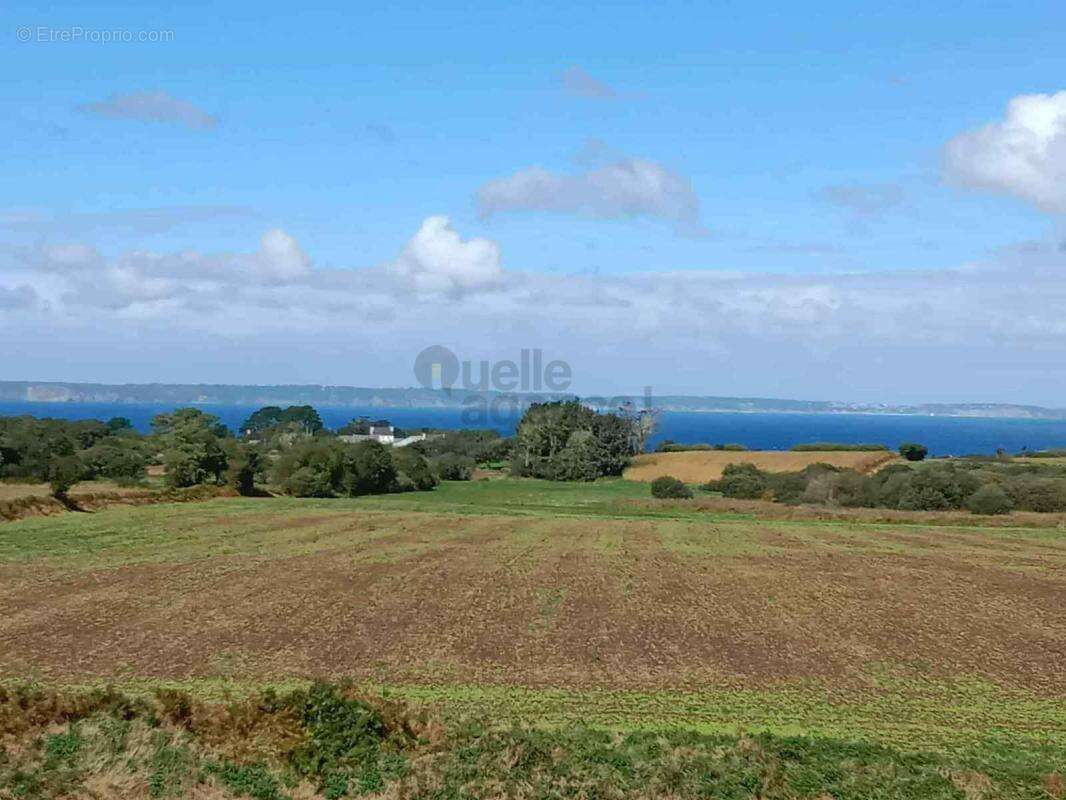 Maison à BEUZEC-CAP-SIZUN