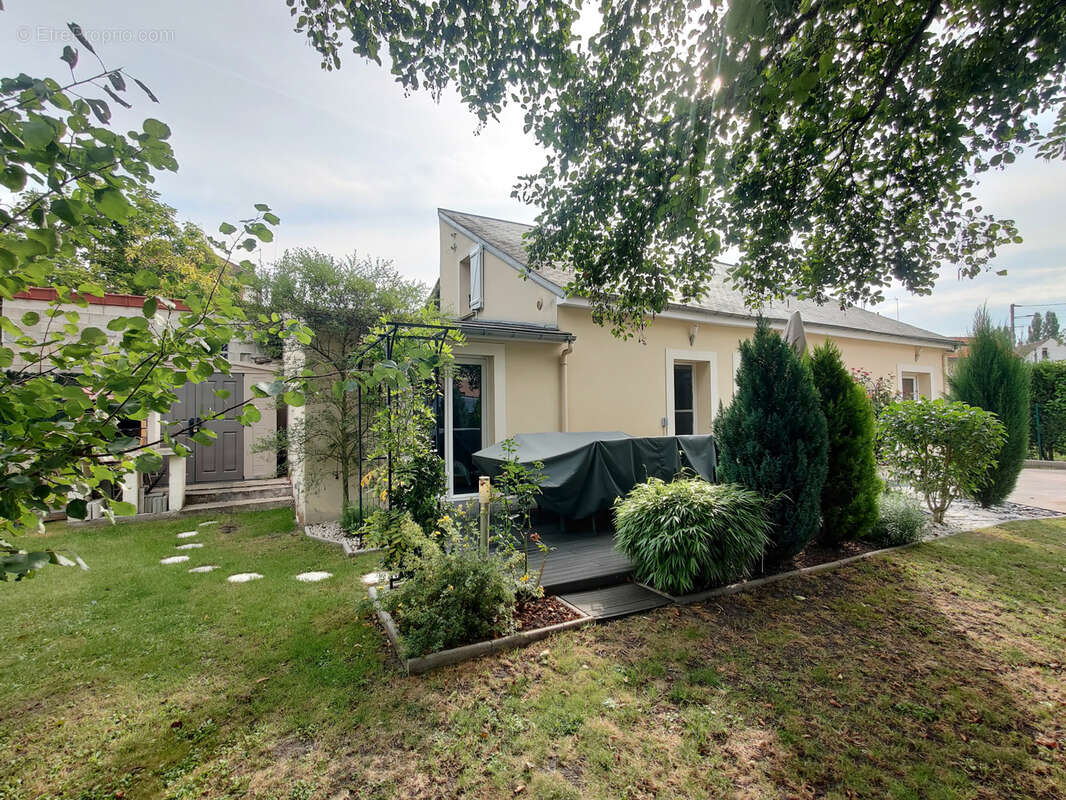 Maison à FORGES-LES-BAINS