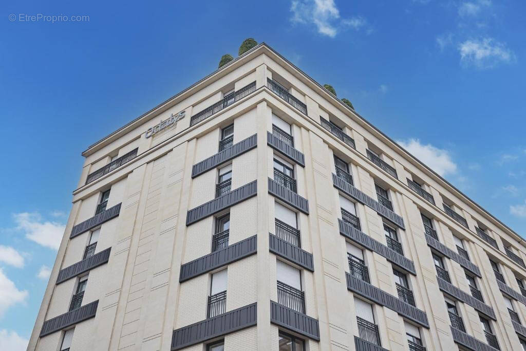 Appartement à LEVALLOIS-PERRET