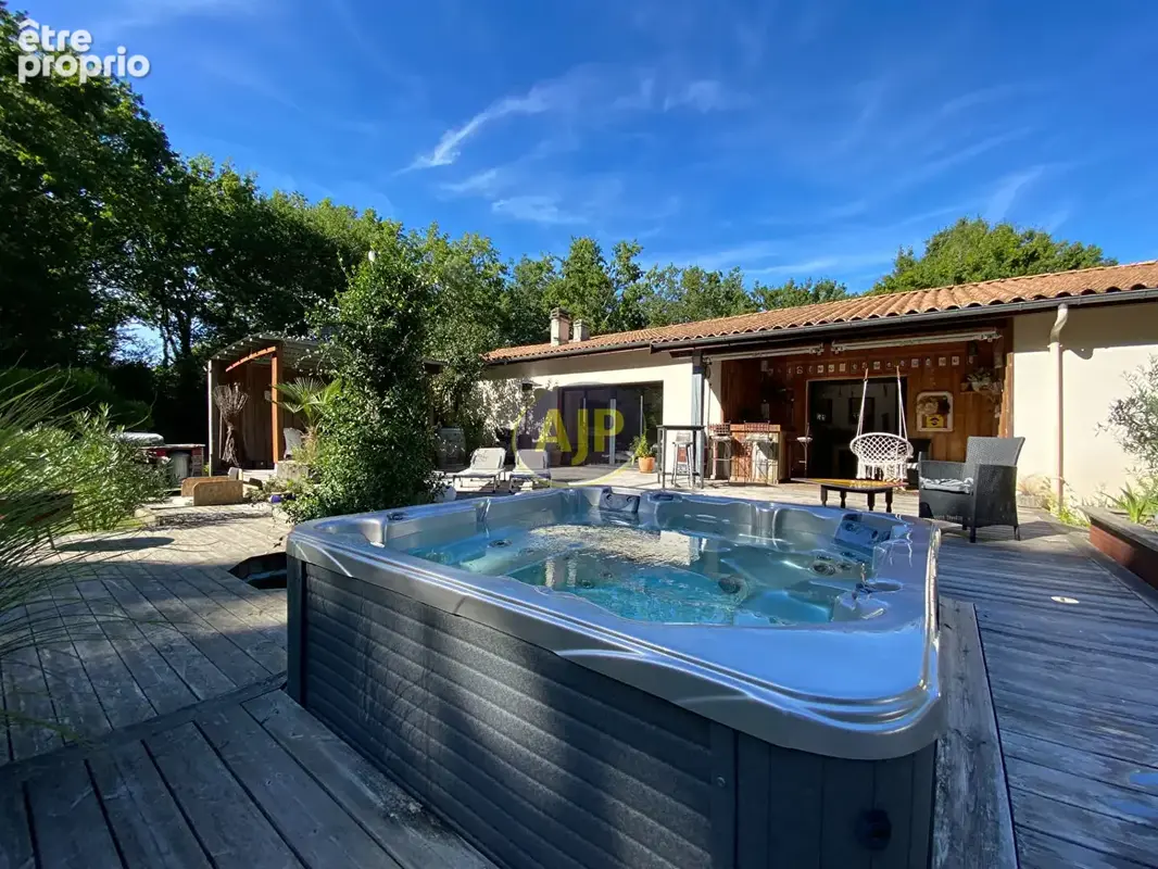 Photo Maison à Vendays-Montalivet au prix de 466 400€