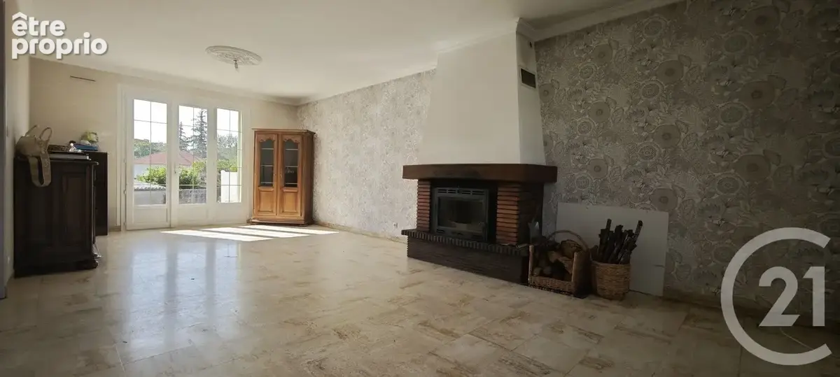 Maison 6 pièces 141 m² à vendre à Marboue (28200) - photo 2