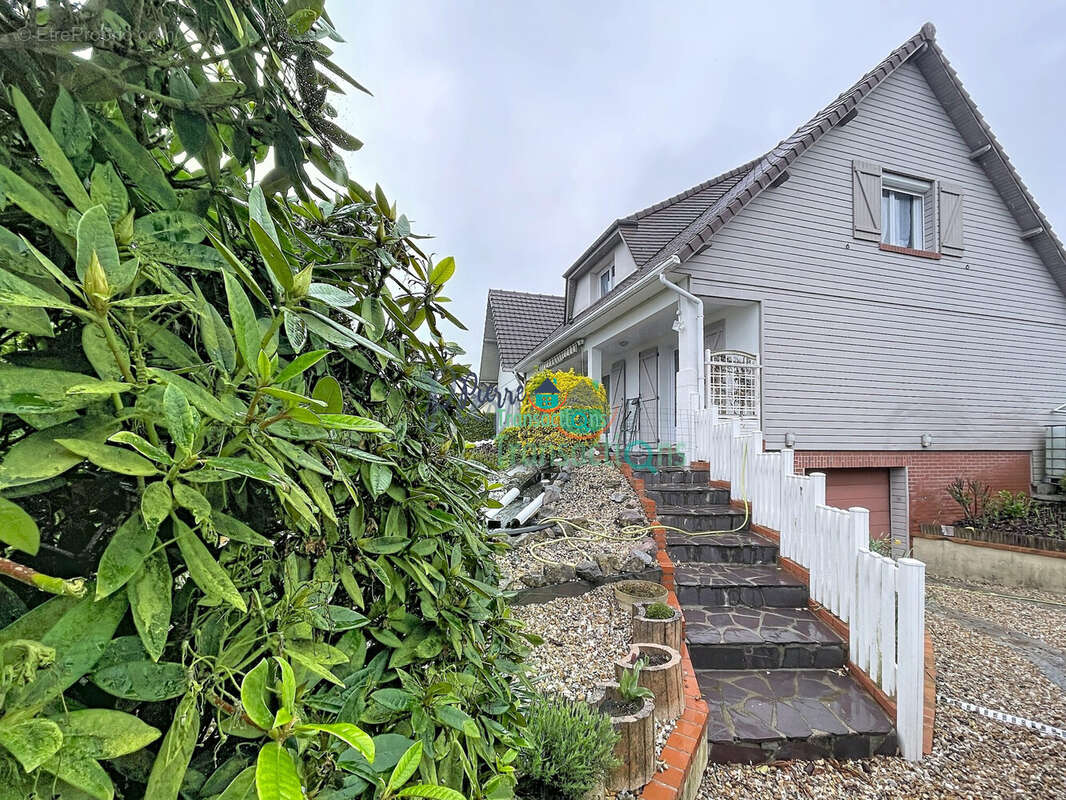 Maison à VILLEQUIER