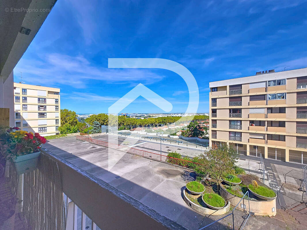 Appartement à COLOMIERS