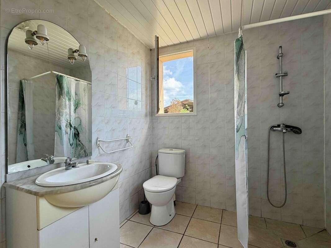 Maison 74 m² à Toujouse  - photo 7