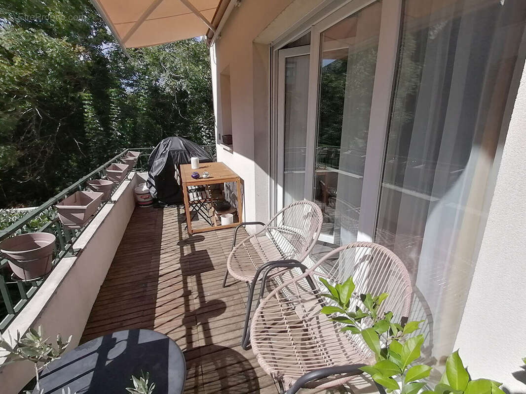 Appartement à ROMAINVILLE