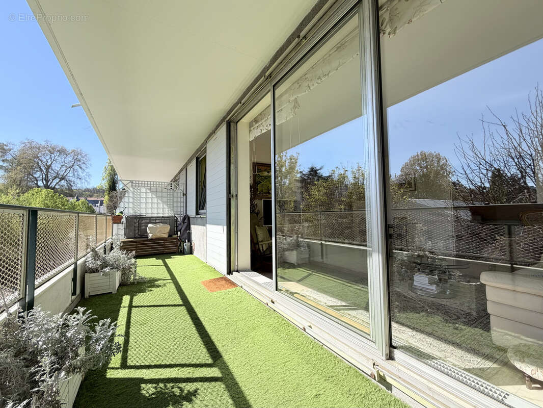 Appartement à RUEIL-MALMAISON