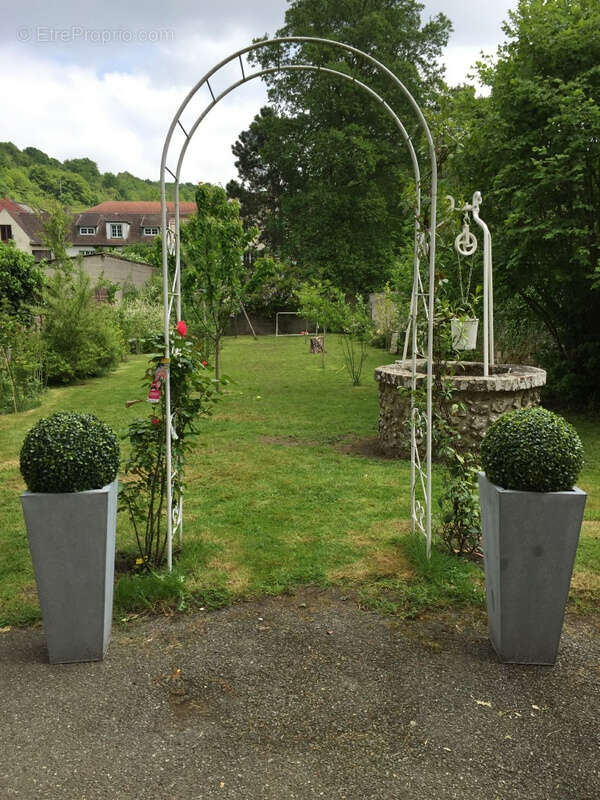 Maison à PONT-SAINTE-MAXENCE