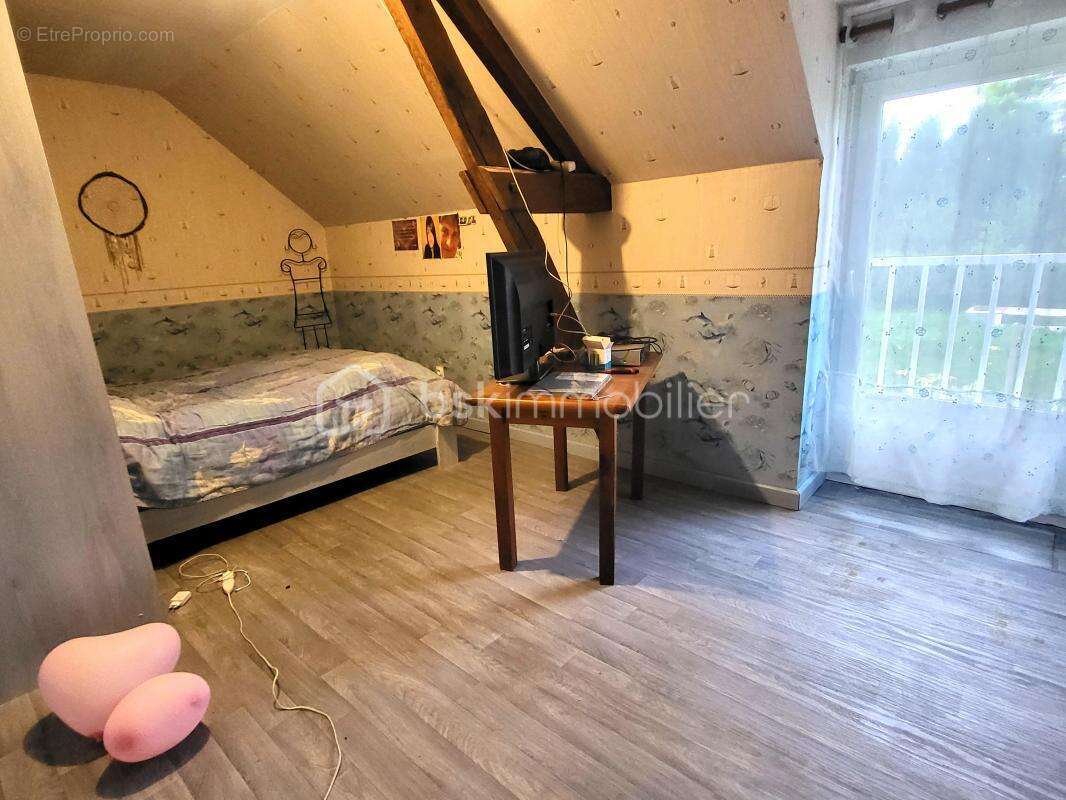 Maison à SAINT-BRICE-DE-LANDELLES