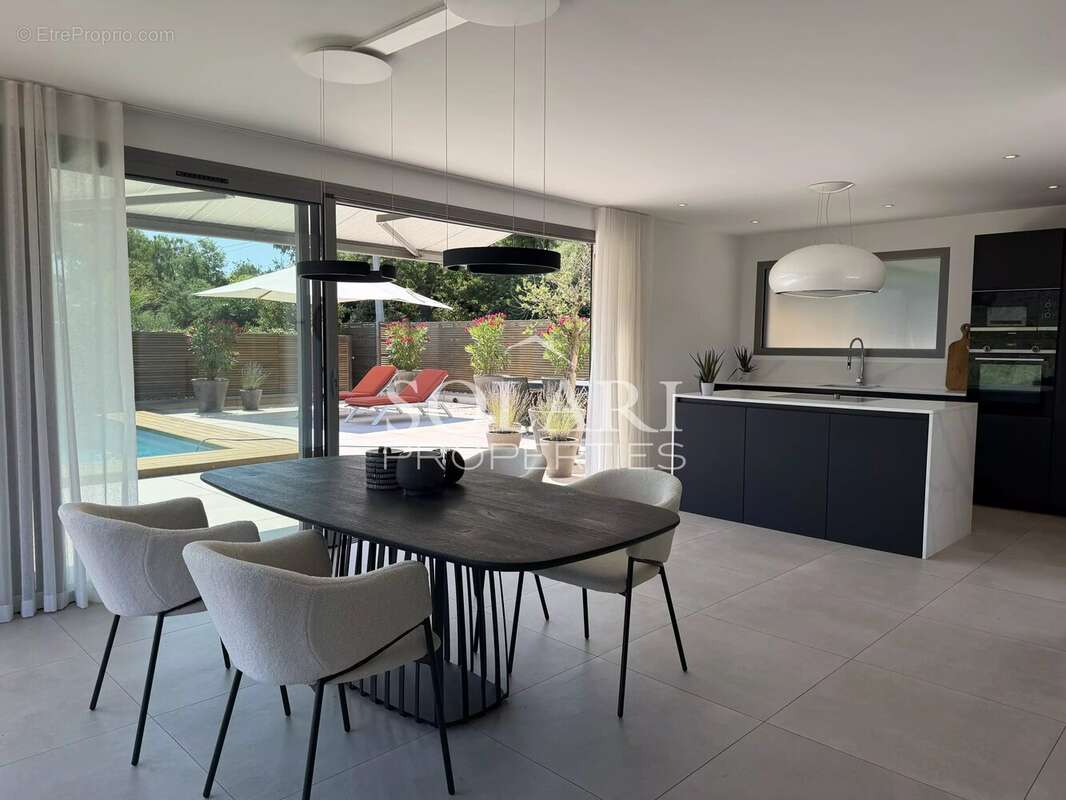 Villa contemporaine avec vue mer à Théoule - photo 8