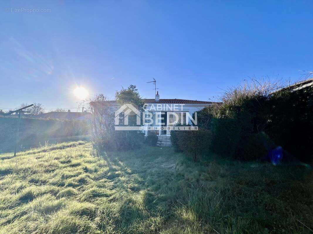 Maison à SAINTE-EULALIE