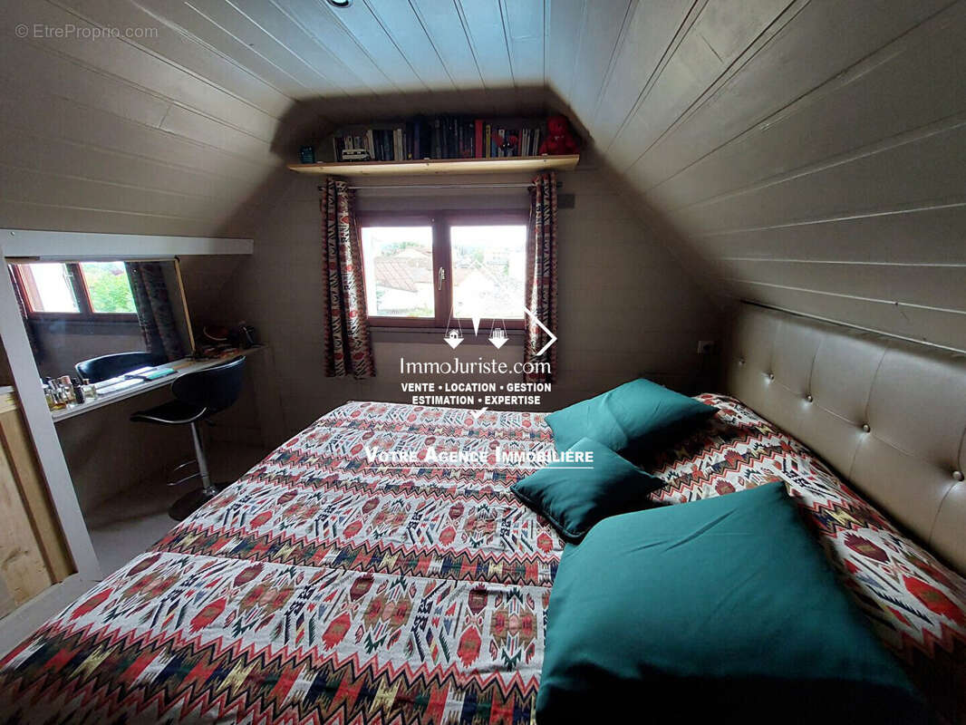 Maison à CHATEAUPONSAC