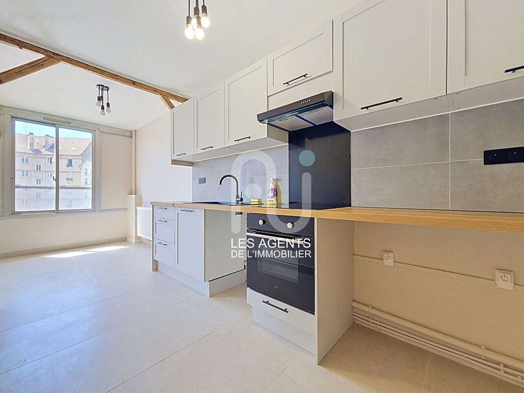 Appartement à ASNIERES-SUR-SEINE