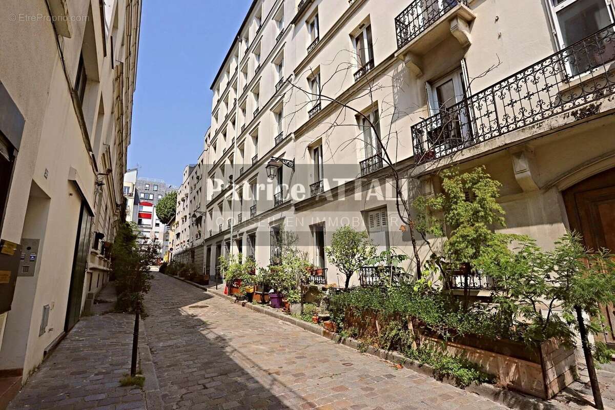 Appartement à PARIS-20E