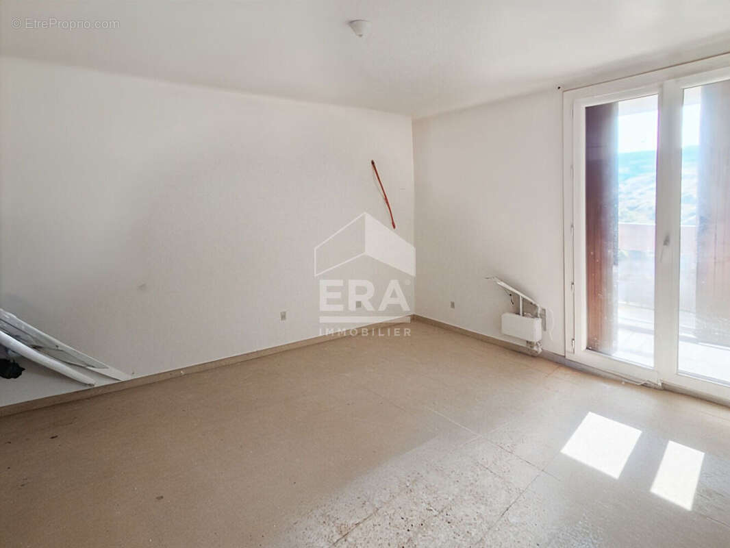 Appartement à MARSEILLE-15E