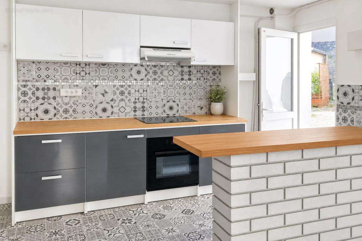 Appartement à LA FERTE-ALAIS