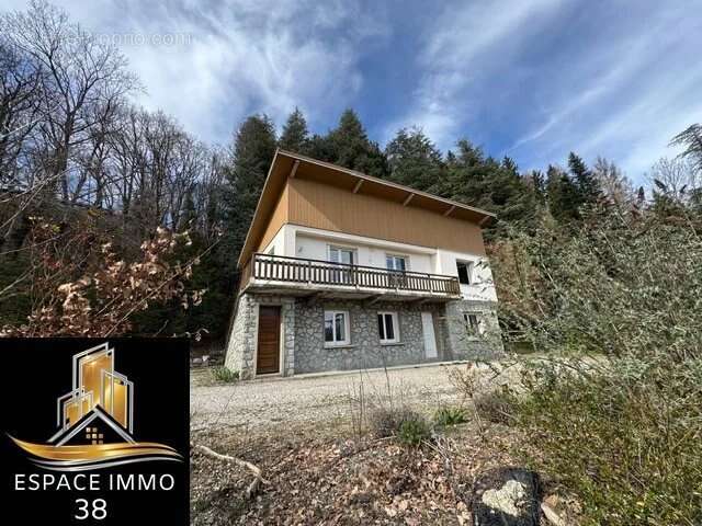 Maison à LA MURE