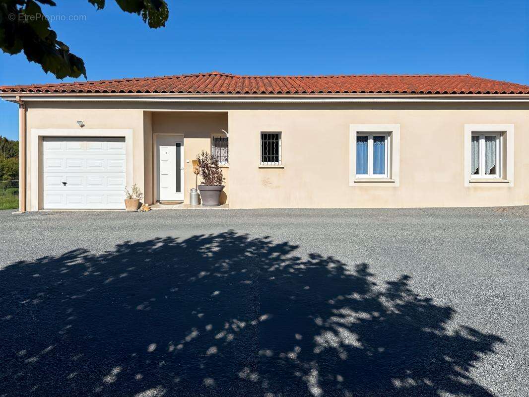 Maison à MARSAC-SUR-L'ISLE