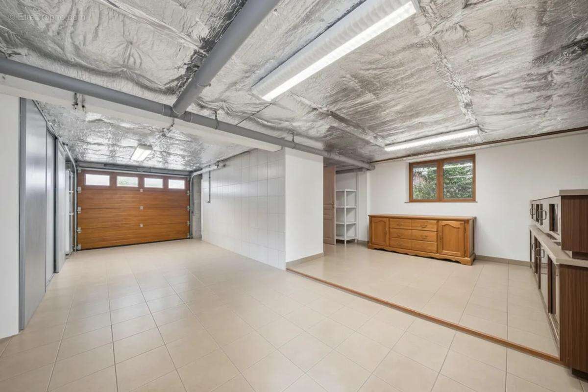 Maison 165 m² avec jardin - Orly - photo 14