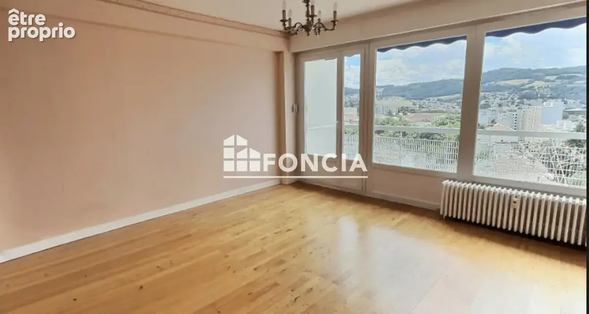 T3 lumineux avec ascenseur et vue dégagée – Centre Firminy - photo 7