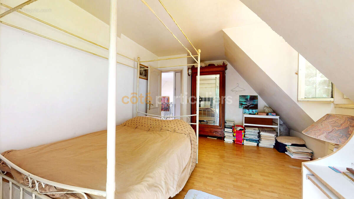 Maison à GIF-SUR-YVETTE