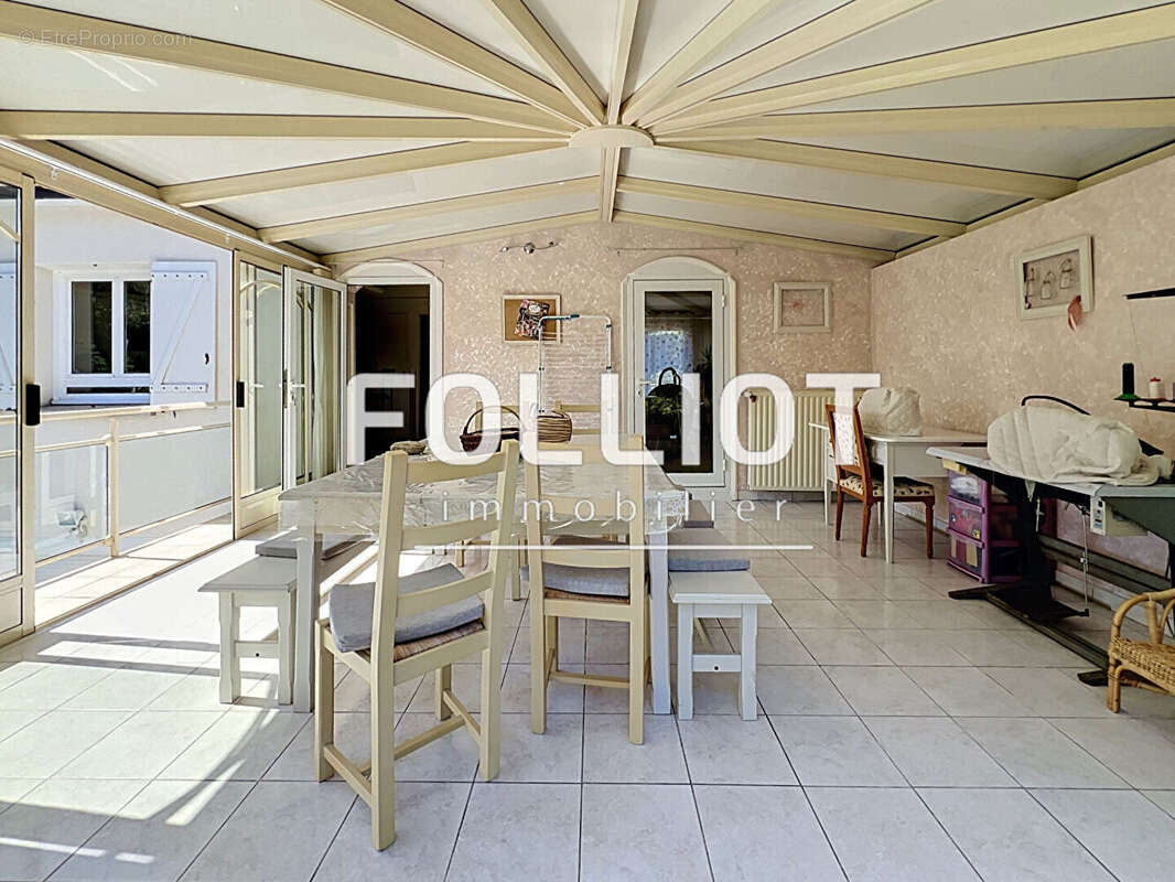 A VENDRE - Maison 4 pièces à Lécousse - 124 m² - photo 9