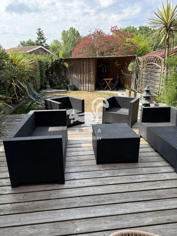LE TEICH, maison à étage, 3 ch et jardin - photo 2