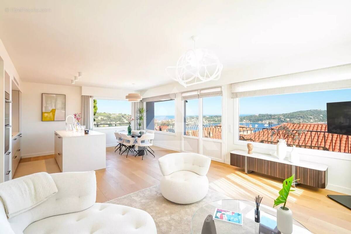 Appartement à VILLEFRANCHE-SUR-MER