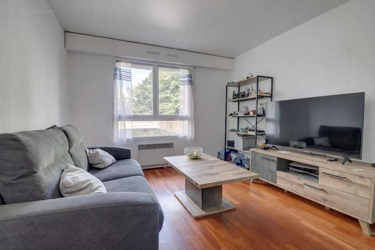 Appartement à LE KREMLIN-BICETRE