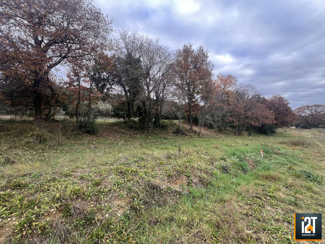 Terrain à SAINT-BENEZET