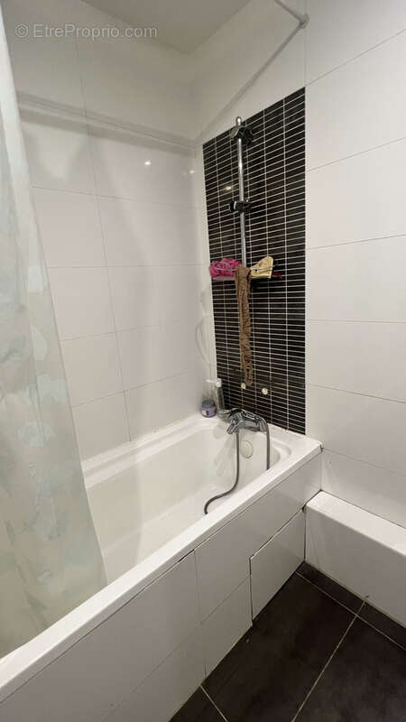 Appartement à LA FERTE-ALAIS
