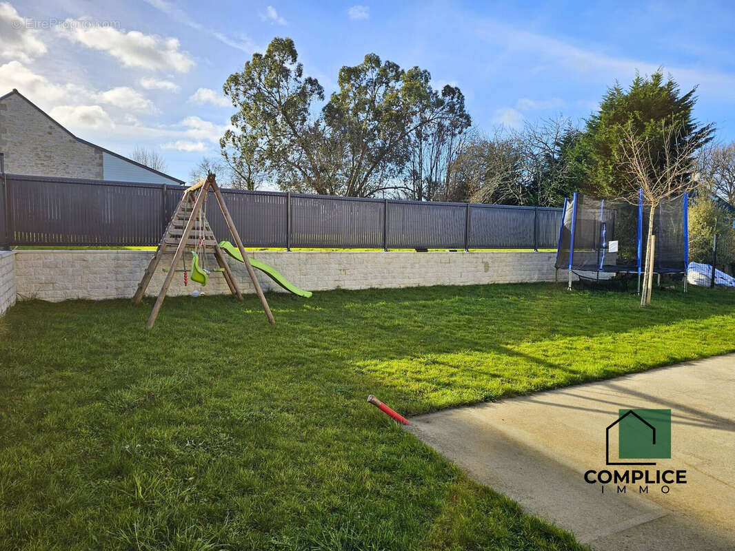 Maison à VIGNEUX-DE-BRETAGNE