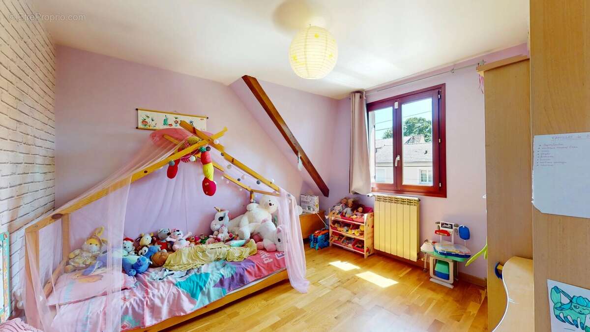 Maison à MONTFERMEIL