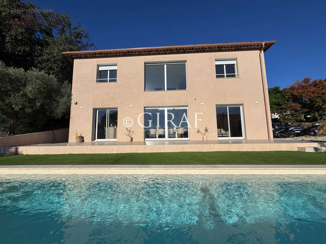 Maison Neuve - photo 12