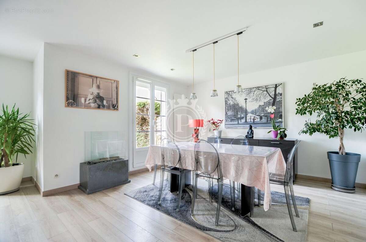 Maison à SOISY-SOUS-MONTMORENCY