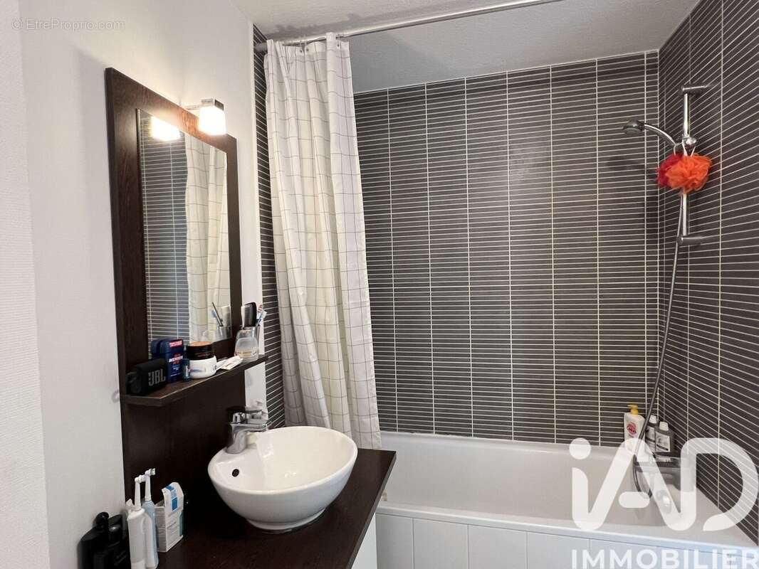 Appartement 40 m² à Villenave-D'ornon  - photo 4