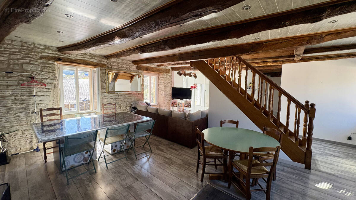 Appartement à SEVERAC-L'EGLISE