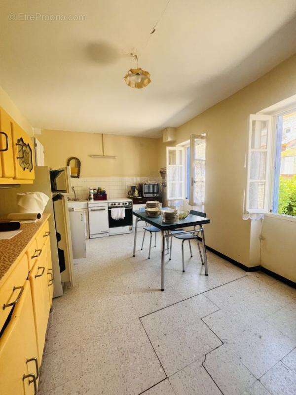 Maison à GOUDARGUES