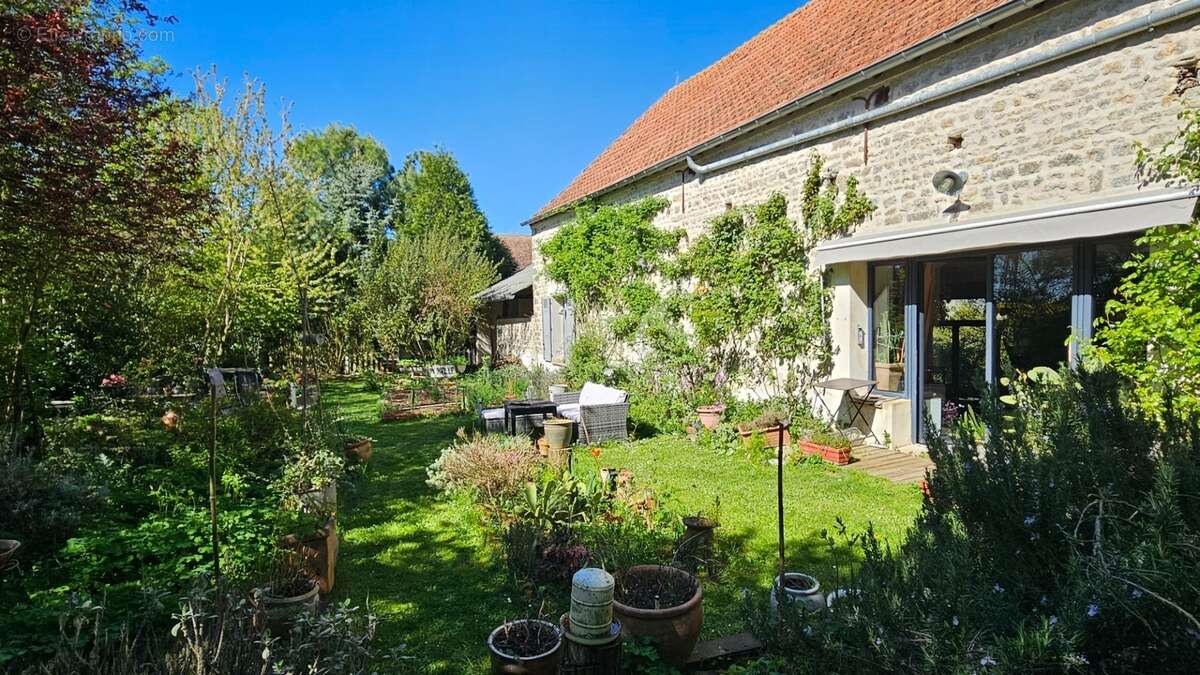 A vendre Corps de Ferme MORVILLE EN BEAUCE (45) - photo 31