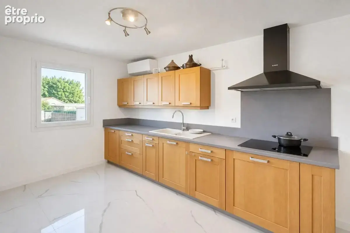 Maison de 7 pièces de 118 m² à Auneuil - photo 10