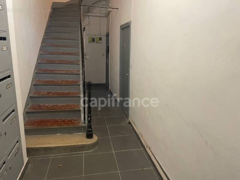 Appartement à MARSEILLE-7E