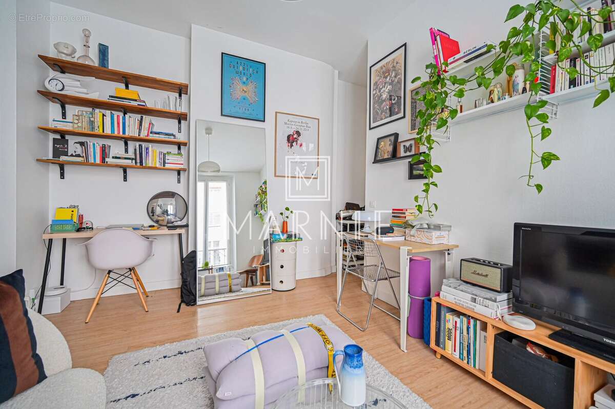 Appartement à PARIS-17E