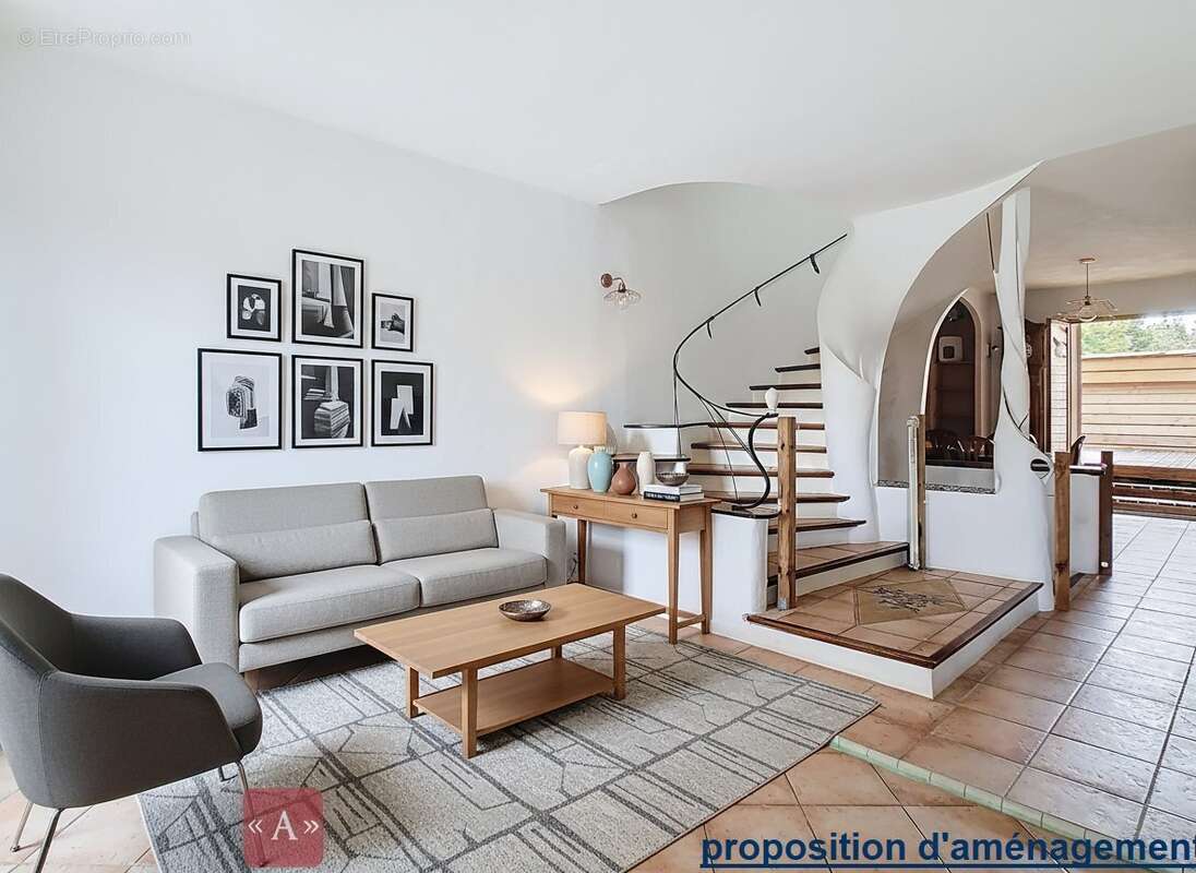 Maison à MONTGAILLARD