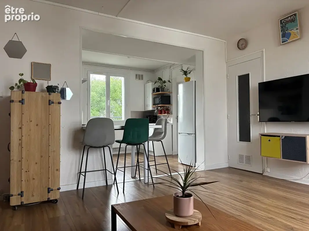 Appartement traversant de 70 m² + Box à vélos/motos + Balcon - photo 12