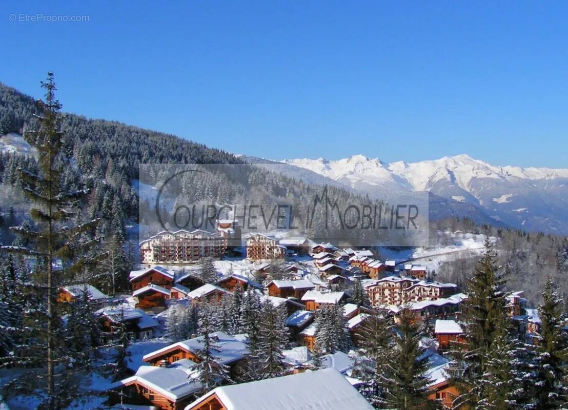 Maison à LA PERRIERE