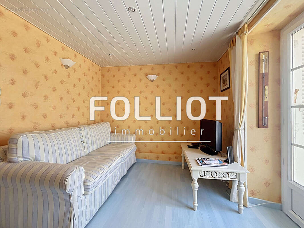 Appartement à LUC-SUR-MER