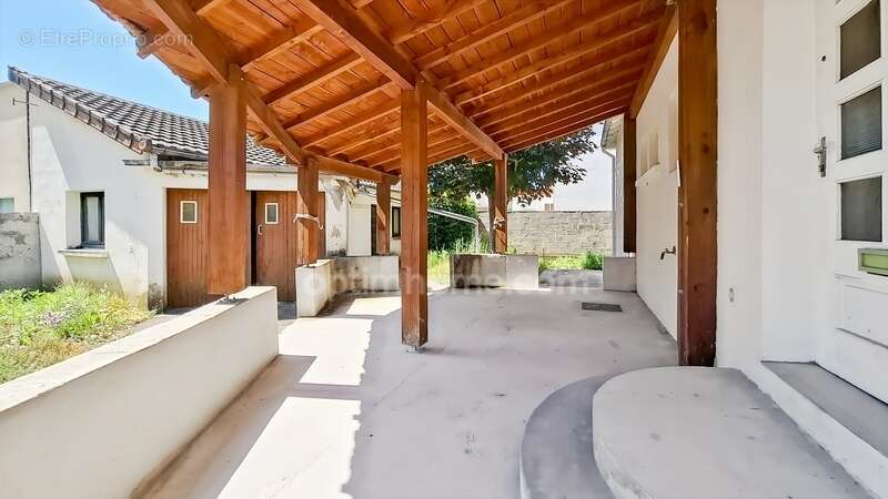Maison à vendre 4 pièces  (03) - photo 2