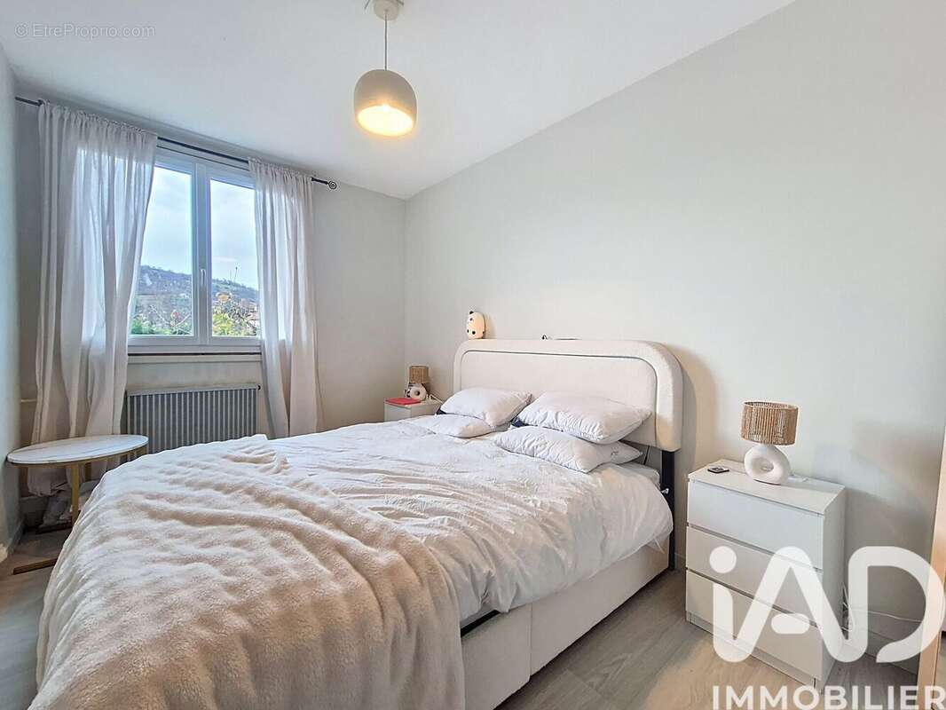 Photo 6 - Appartement à BRIVES-CHARENSAC