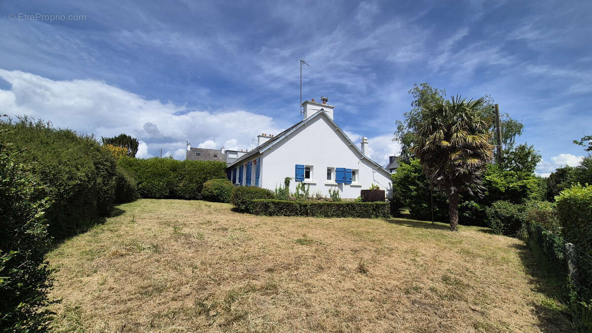Maison à CLOHARS-CARNOET
